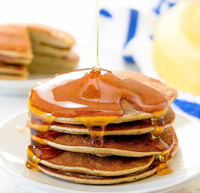 Flourless banana pancakes