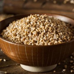 Are nutrients in steel cut oats yeast