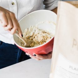 Baking with pea protein powder