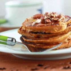 Healthy pumpkin pancakes