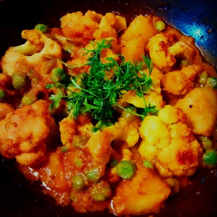 Aloo matar gobi