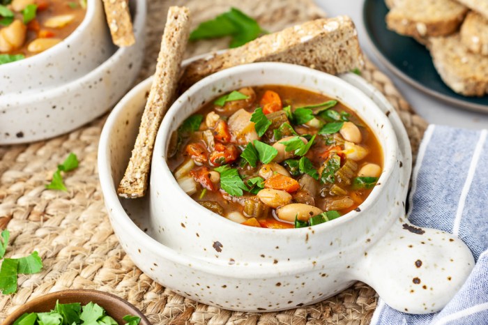 Instant pot veggie bean soup