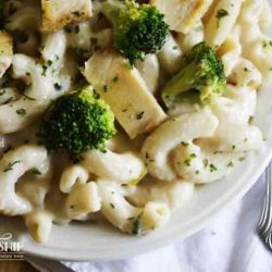 Pasta with white bean sauce