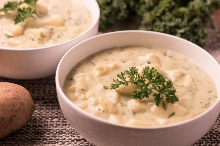 Potato kale soup vegan