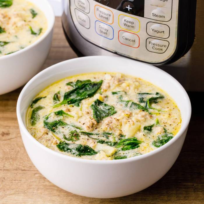 Instant pot vegan zuppa toscana