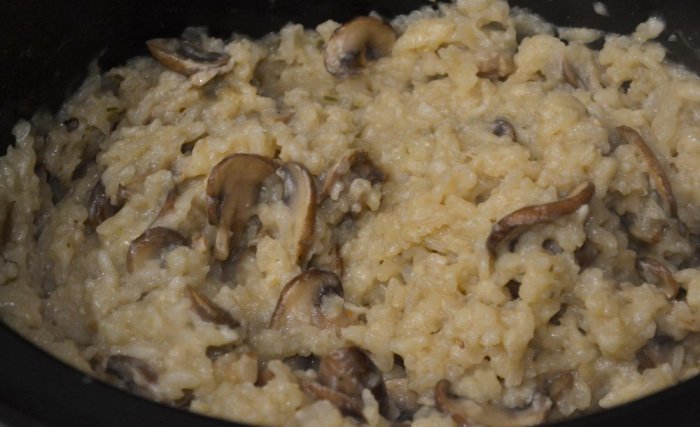 Slow cooker vegan risotto