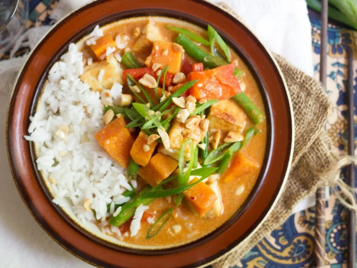 Vegan massaman curry