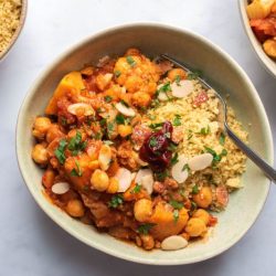 Veg tagine with chickpeas