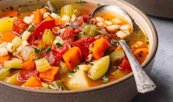 Instant pot vegetable ham soup